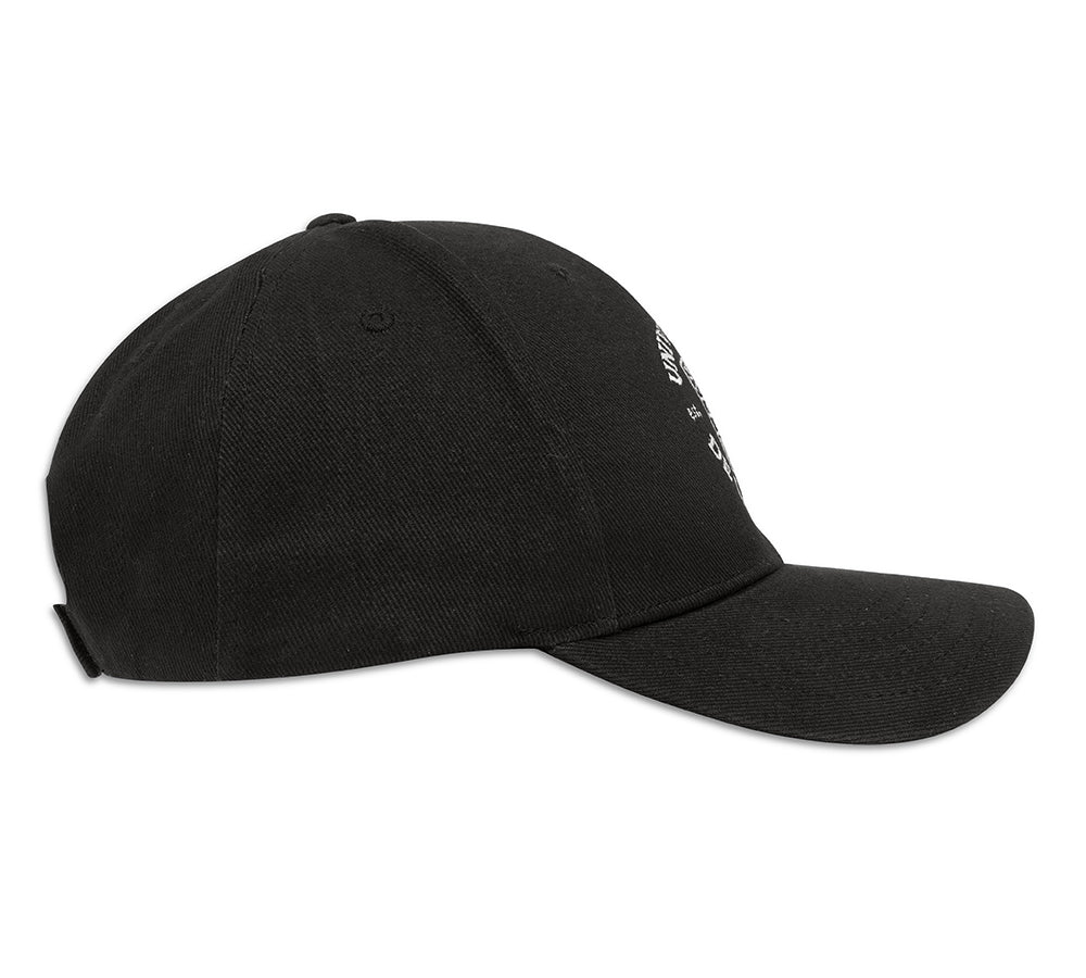 Gorra negra bordada escudo